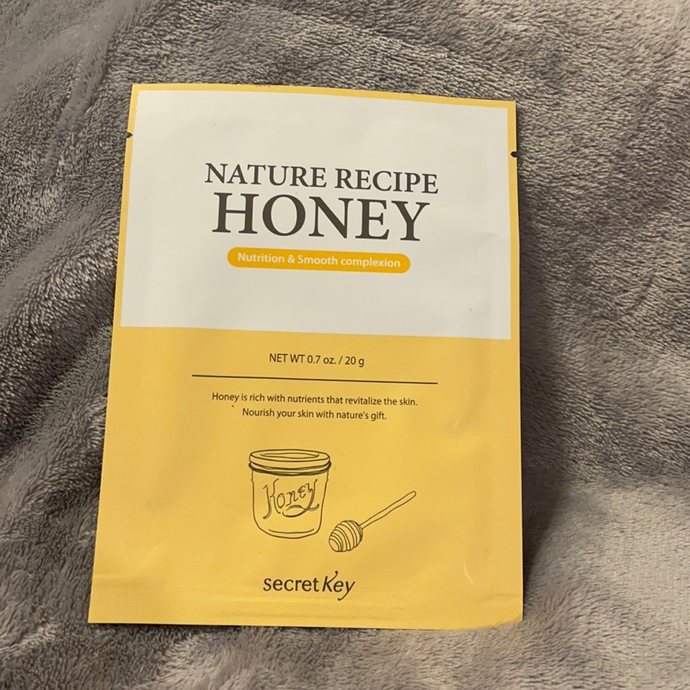 Face mast honey